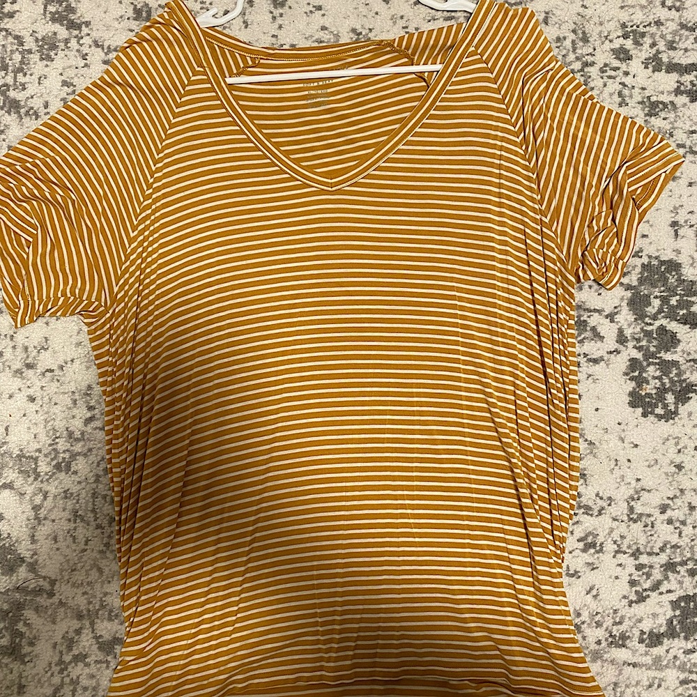 American Eagle Oversized Soft & Sexy V-Neck Yellow & White Striped XL